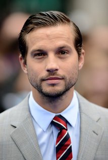 Logan Marshall-Green Picture